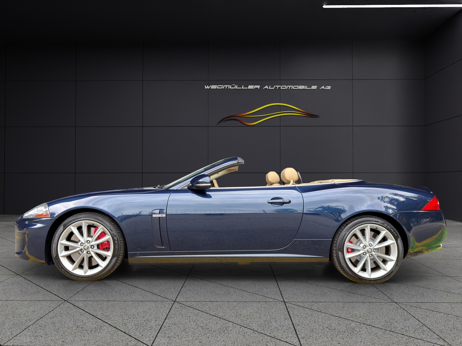 JAGUAR XKR 5.0 V8 SC Automatic-showroom-element-3