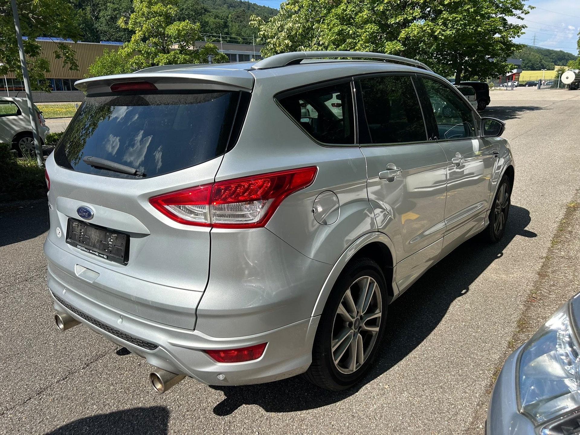 FORD Kuga 2.0 TDCi Titanium S 4WD PowerShift-image-2