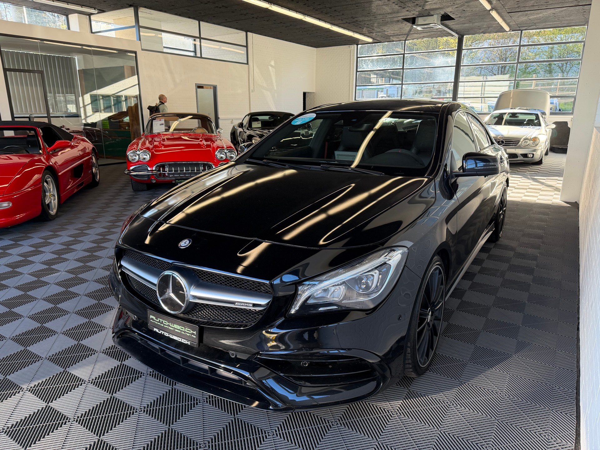 MERCEDES-BENZ CLA 45 AMG 4Matic Speedshift-image-5