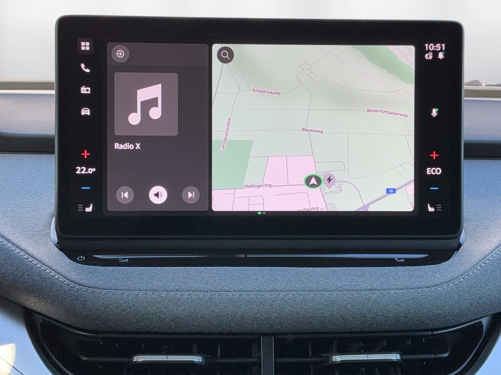 SKODA Enyaq 85x Dynamic 4x4-image-8