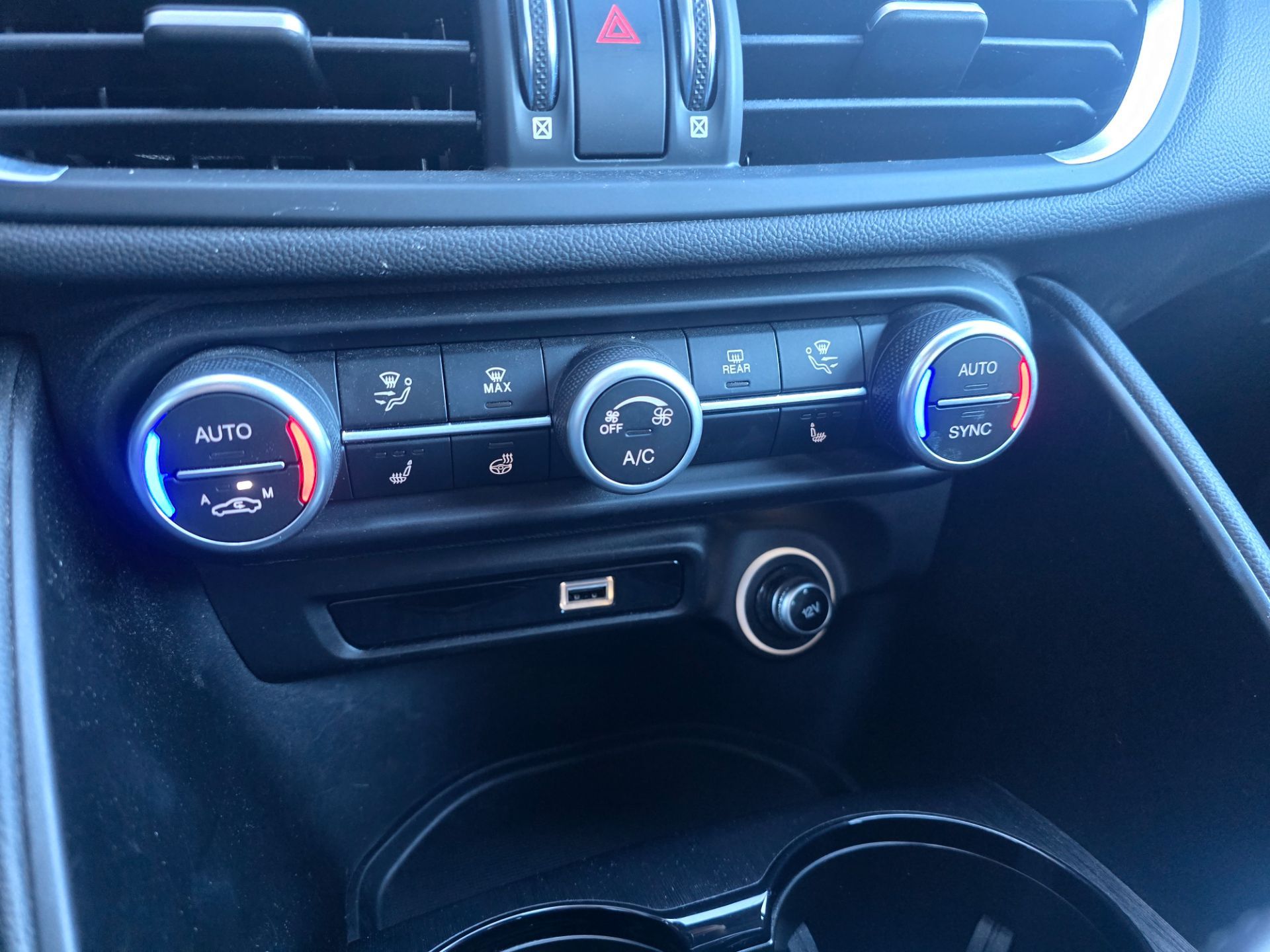 ALFA ROMEO Giulia 2.0 Super Automatic-image-14