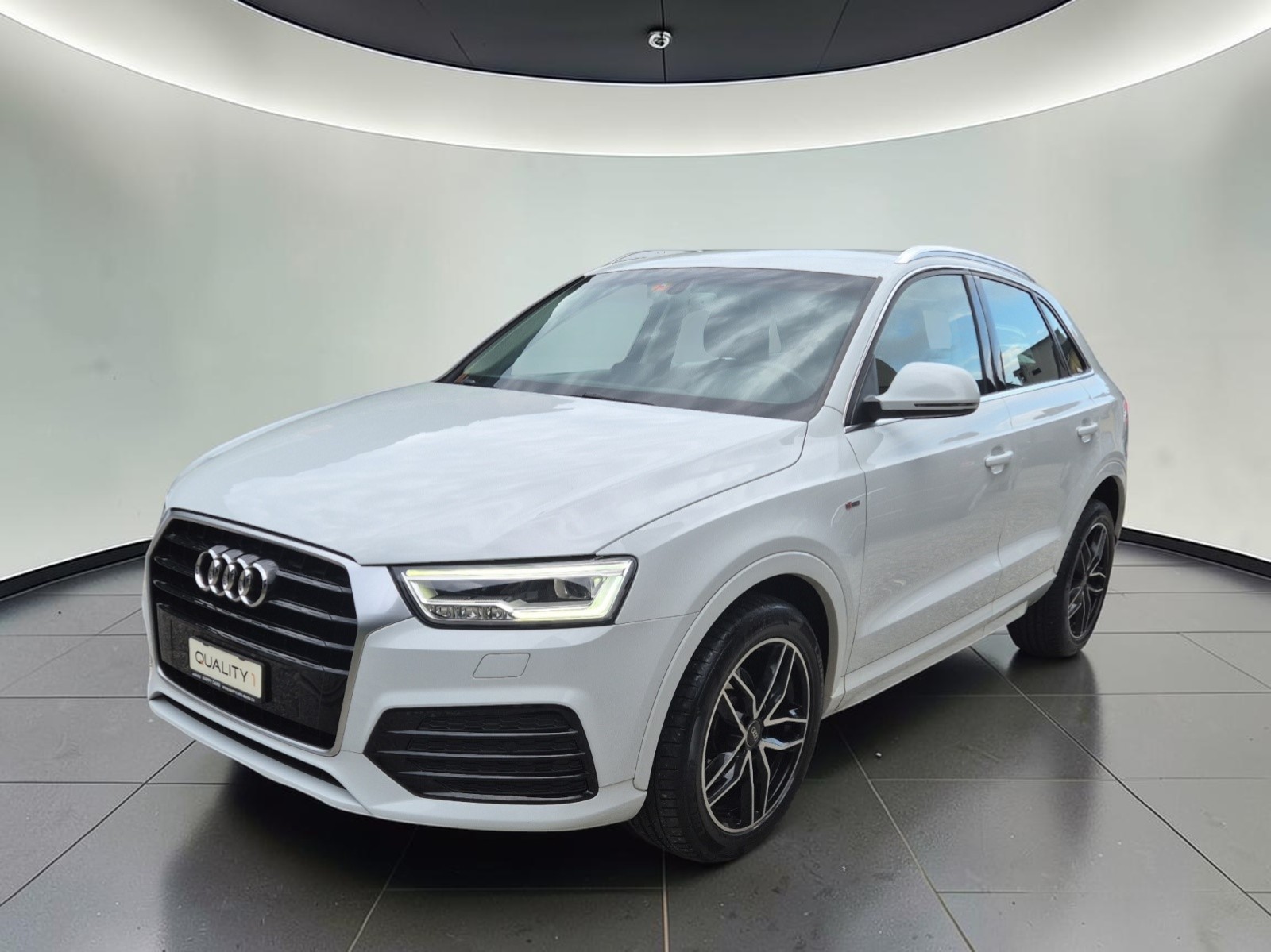 AUDI Q3 1.4 TFSI design S-tronic