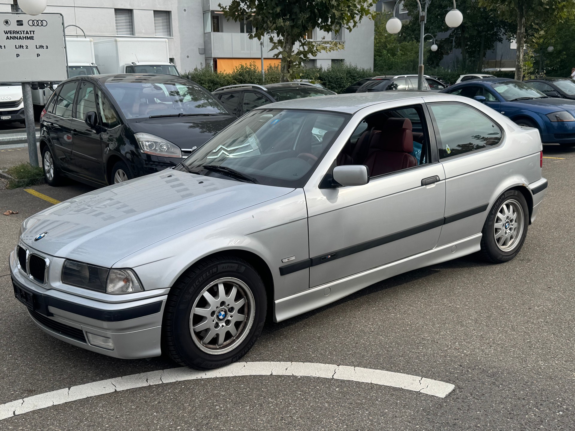BMW 323ti Compact Sport