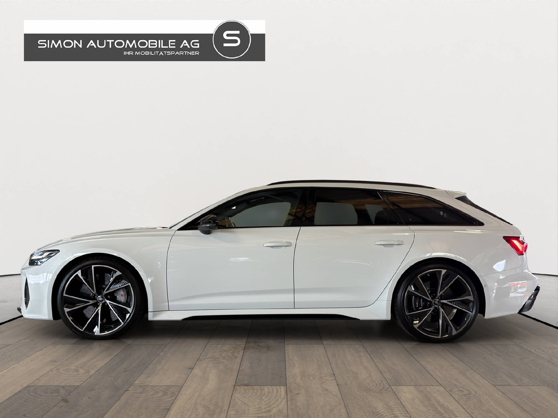 AUDI RS6 Avant 4.0 V8 TFSI quattro T-Tronic-showroom-element-2