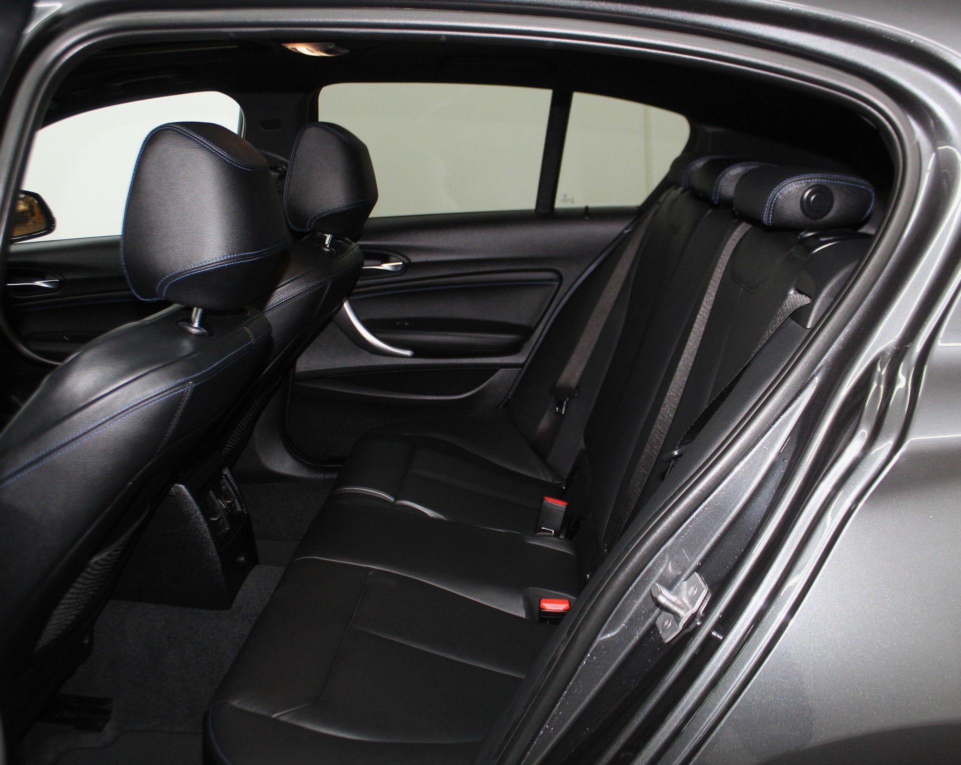 BMW M140i xDrive Steptronic M Performance Auspuff ohne OPF / CH-Fahrzeug-image-9