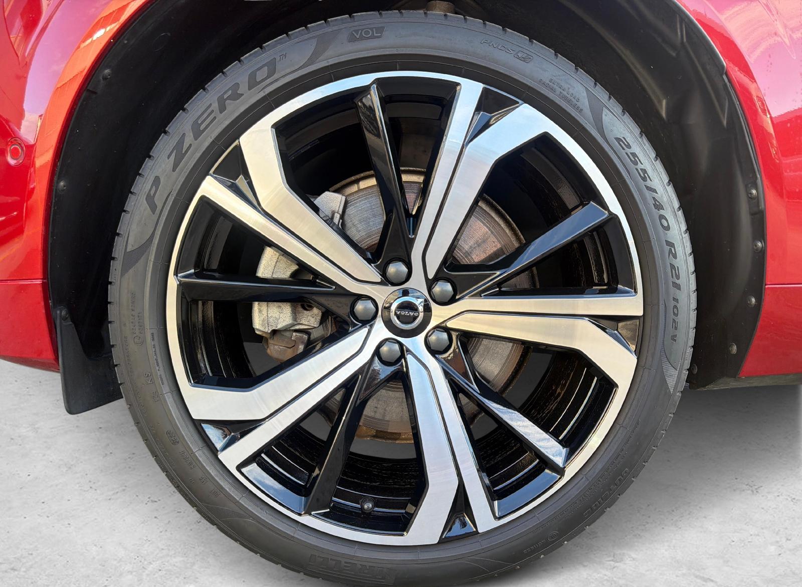 VOLVO XC60 2.0 T8 TE Ultimate Dark eAWD-image-9