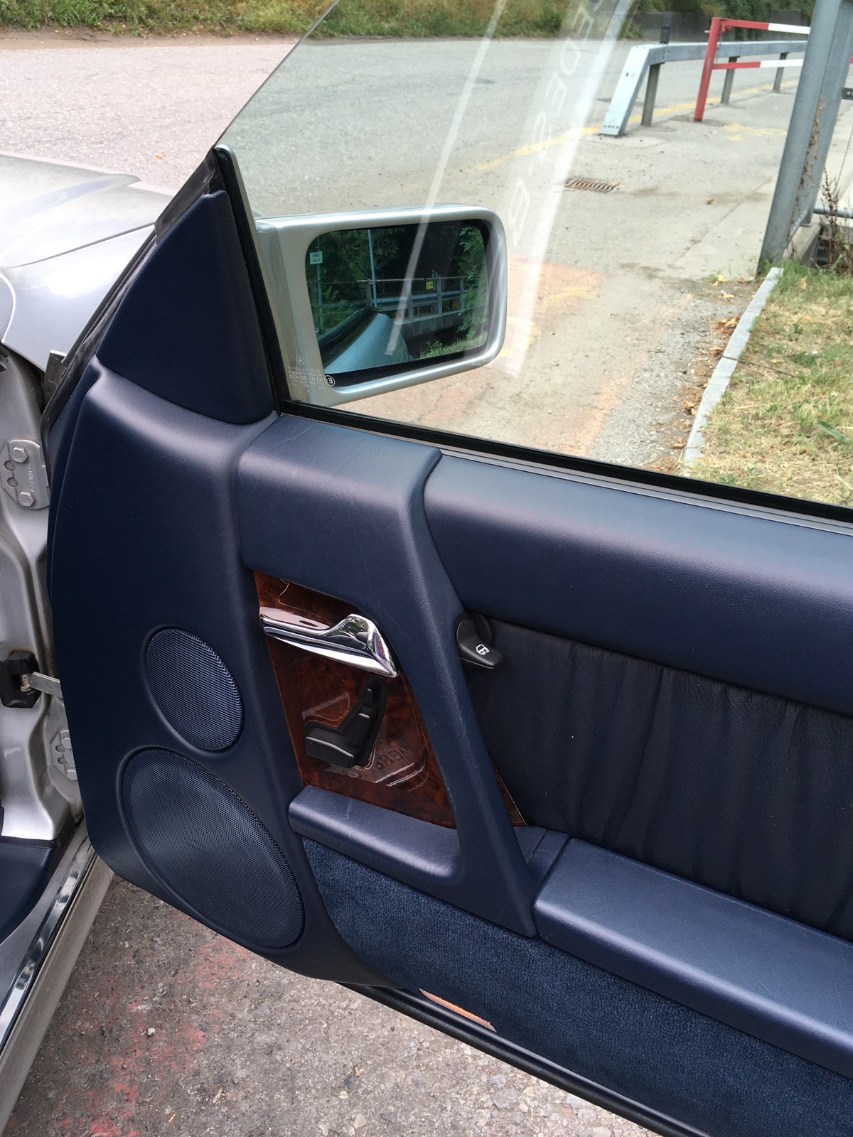 MERCEDES-BENZ SL 280-image-13