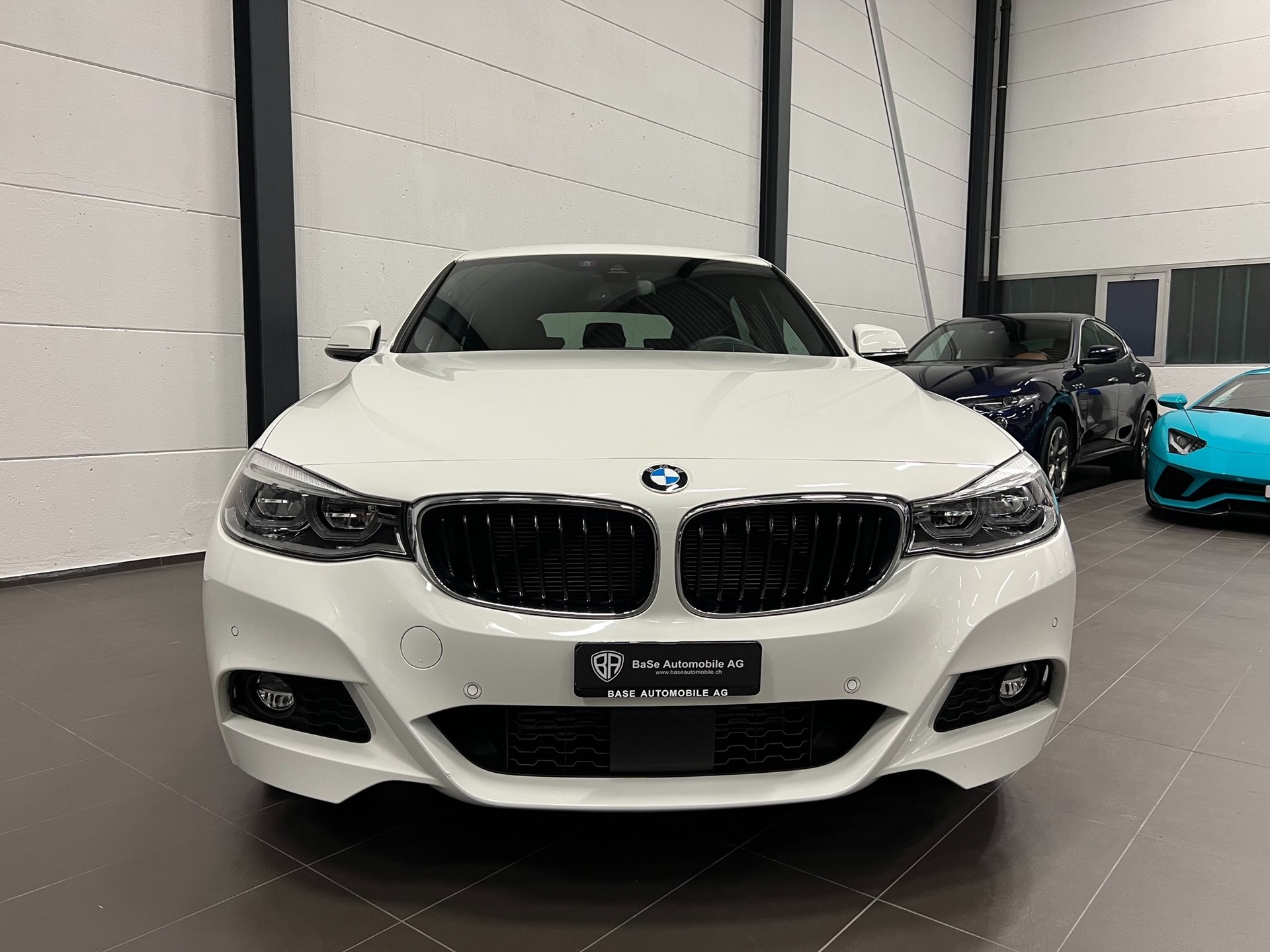 BMW 330d GT xDrive M Sport Steptronic-image-6