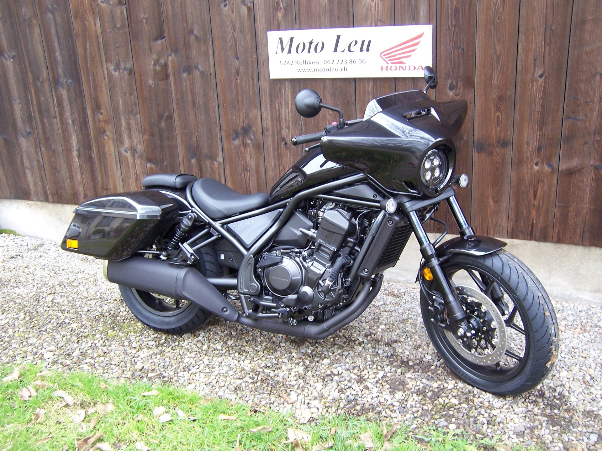 HONDA CMX 1100 Rebel Touring-image-3