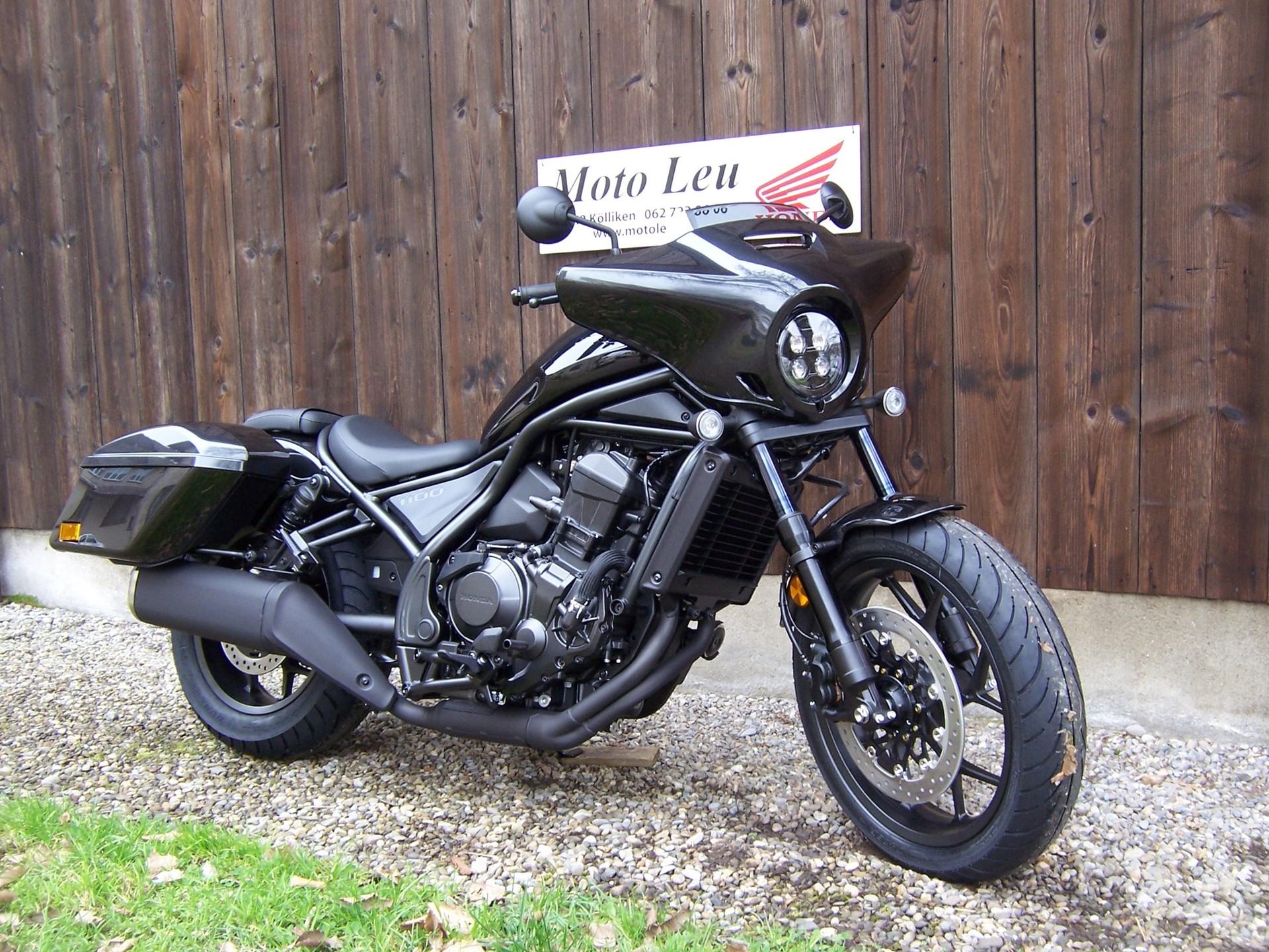 HONDA CMX 1100 Rebel Touring-image-4
