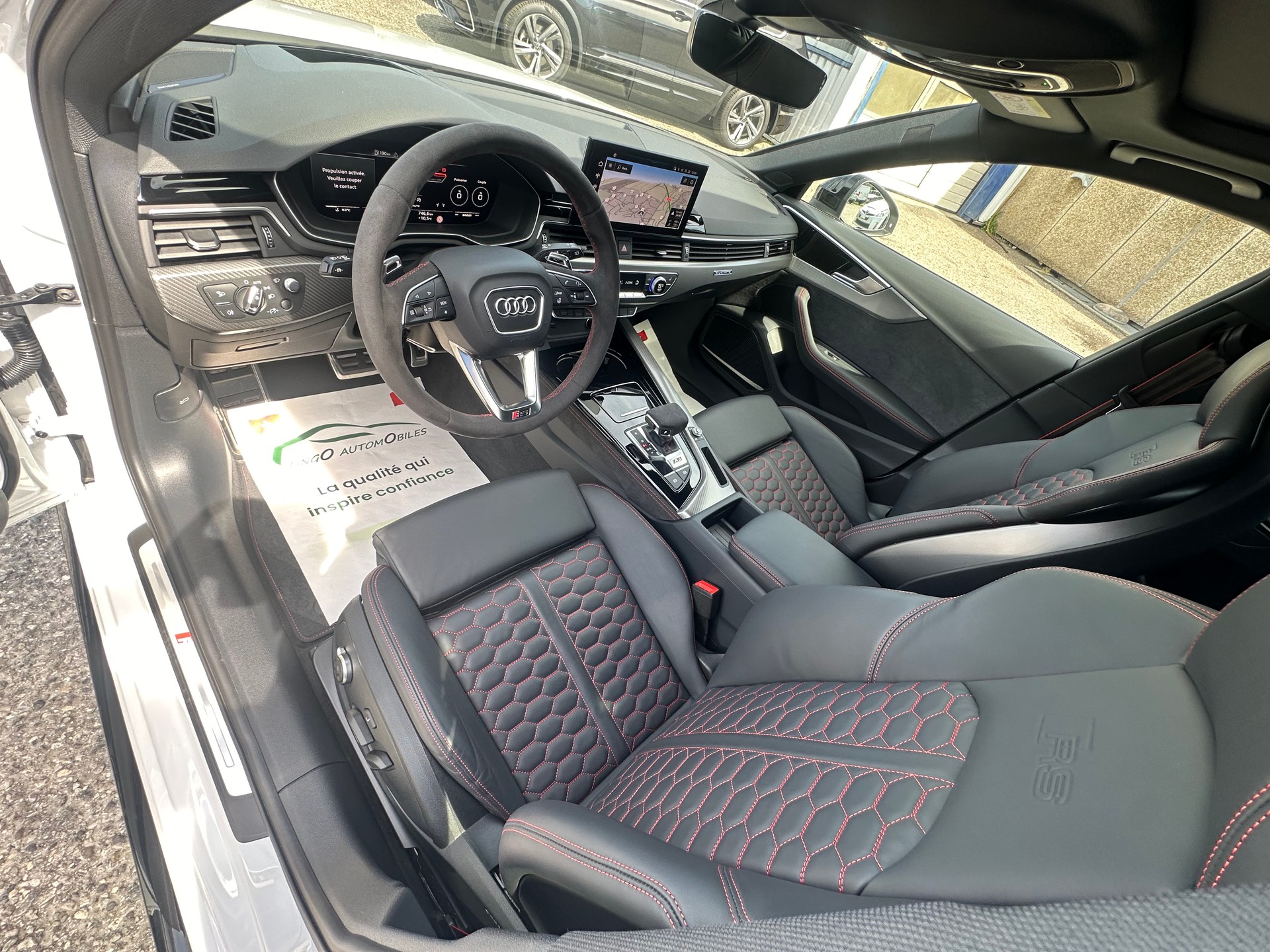 AUDI RS4 Avant quattro tiptronic-image-30