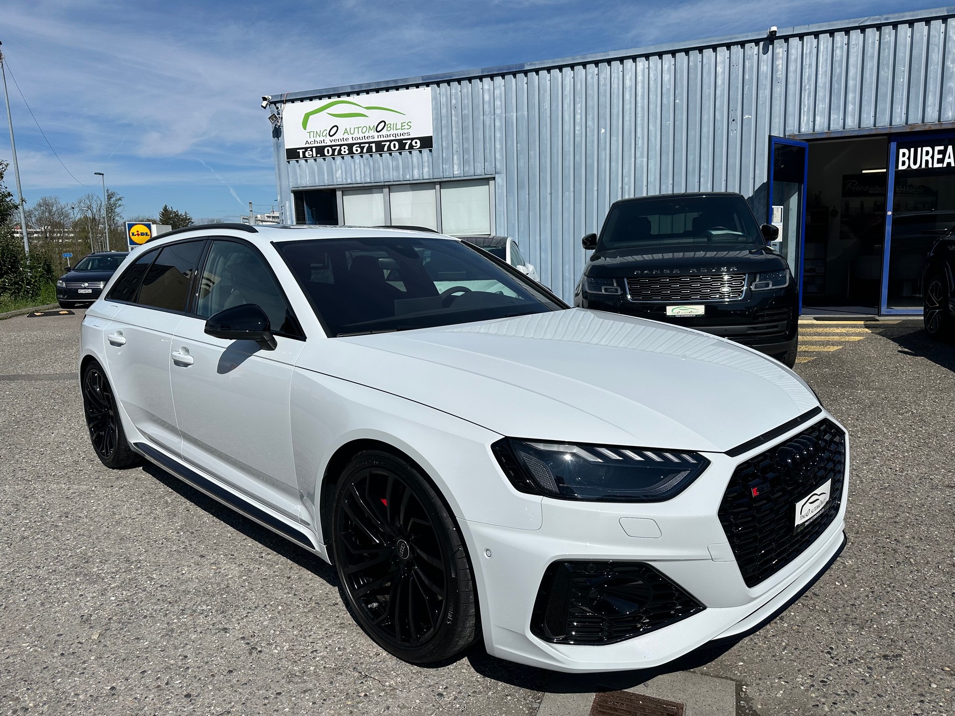 AUDI RS4 Avant quattro tiptronic