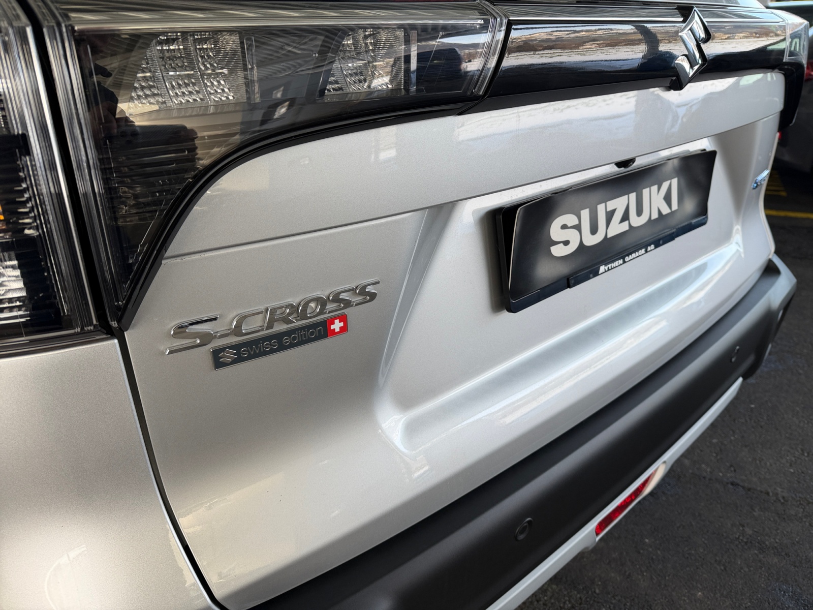 SUZUKI S-Cross 1.4 T Compact Top Hybrid 4x4-image-15