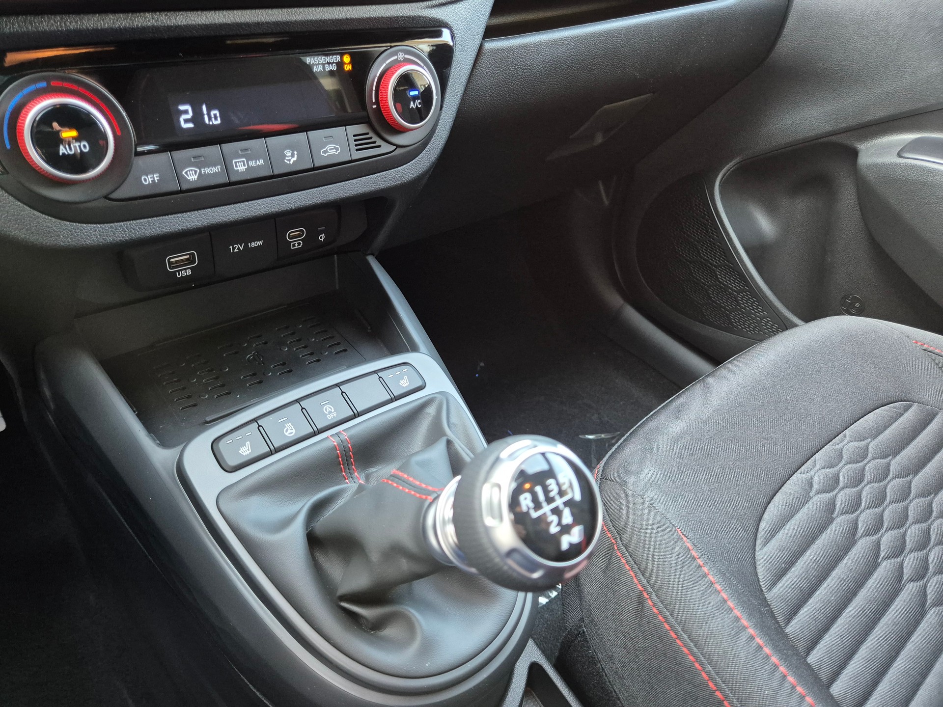 HYUNDAI i10 1.0 T-GDI N-Line-image-8