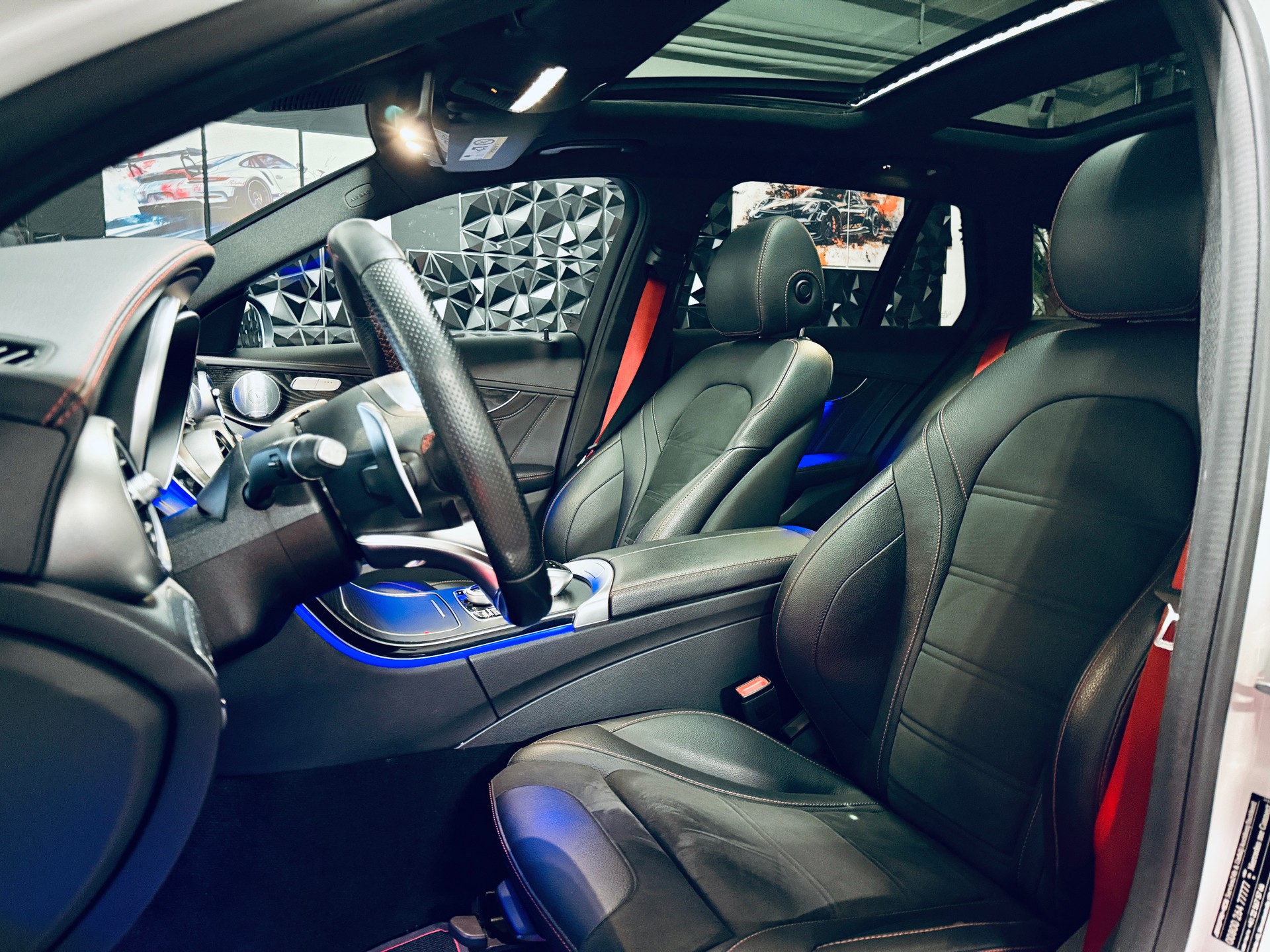MERCEDES-BENZ C 43 AMG 4Matic 9G-Tronic-image-21