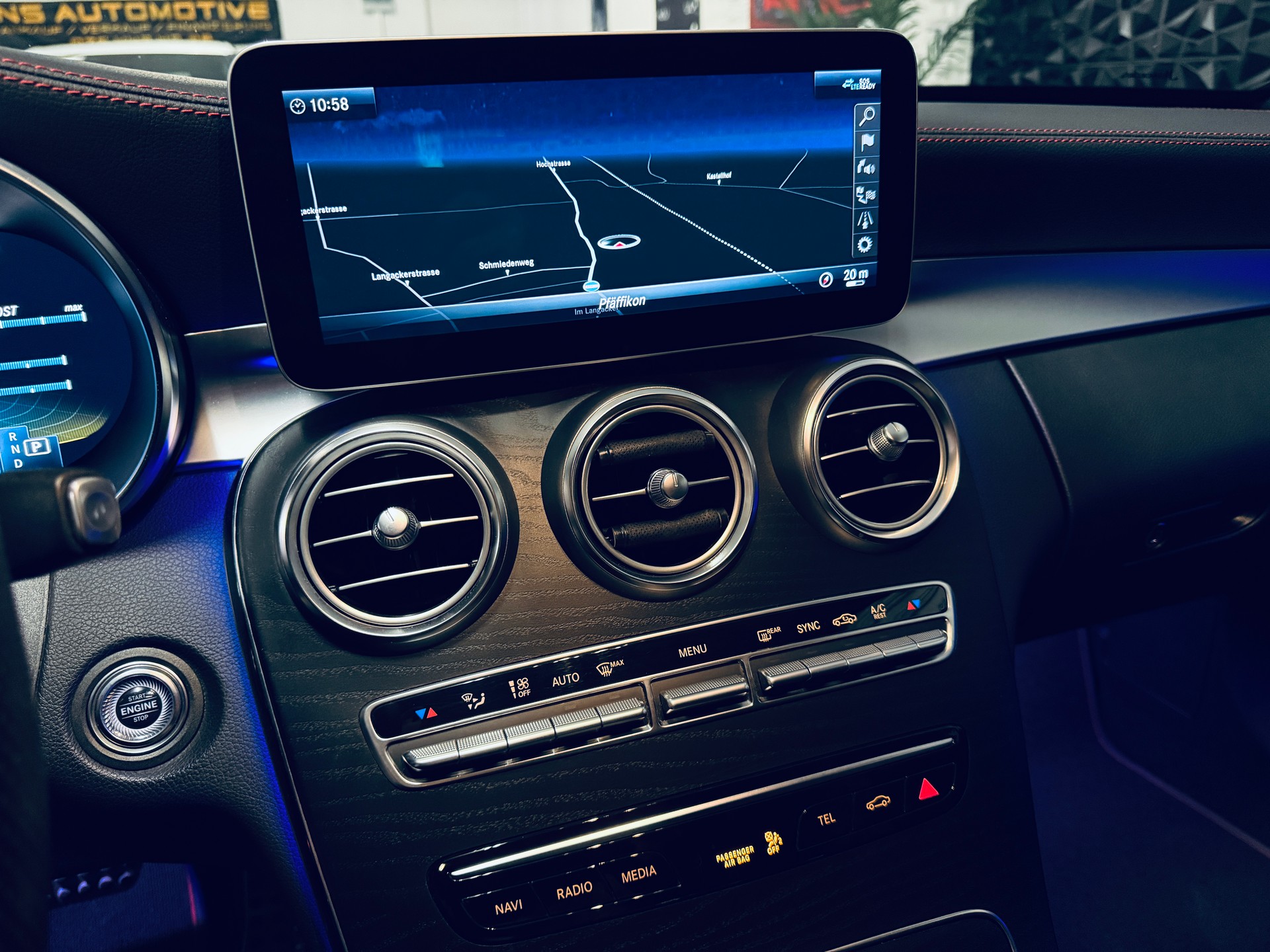 MERCEDES-BENZ C 43 AMG 4Matic 9G-Tronic-image-16