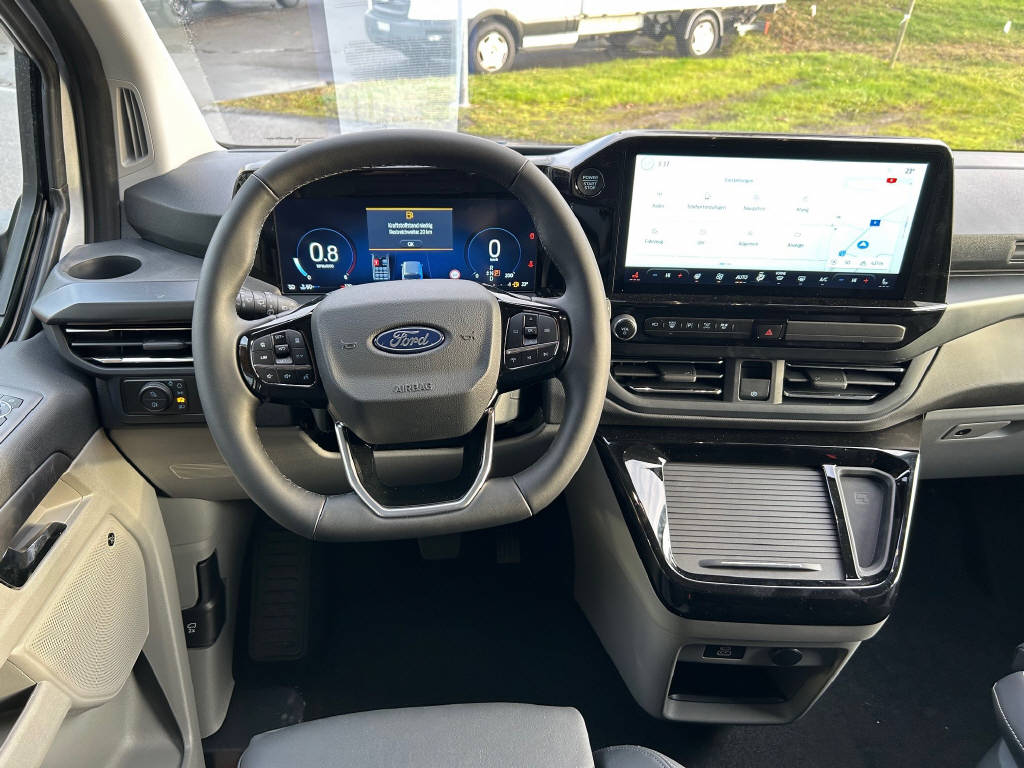 FORD Tourneo Custom Bus 320 L1 2.0 EcoBlue 170 Titanium X-image-5