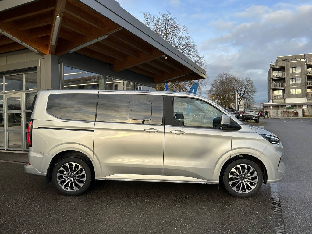 FORD Tourneo Custom Bus 320 L1 2.0 EcoBlue 170 Titanium X-showroom-element-1