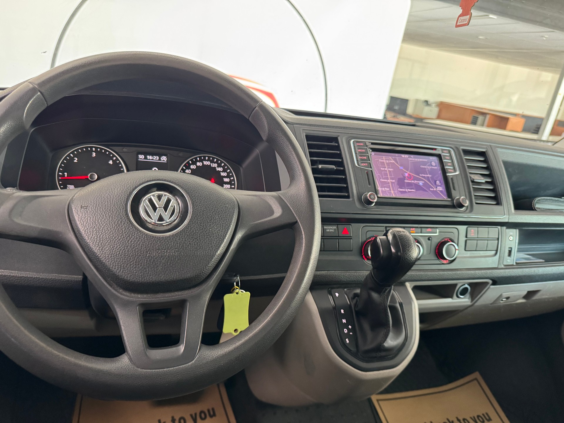 VW T6 2.0 TDI 4Motion DSG-image-23