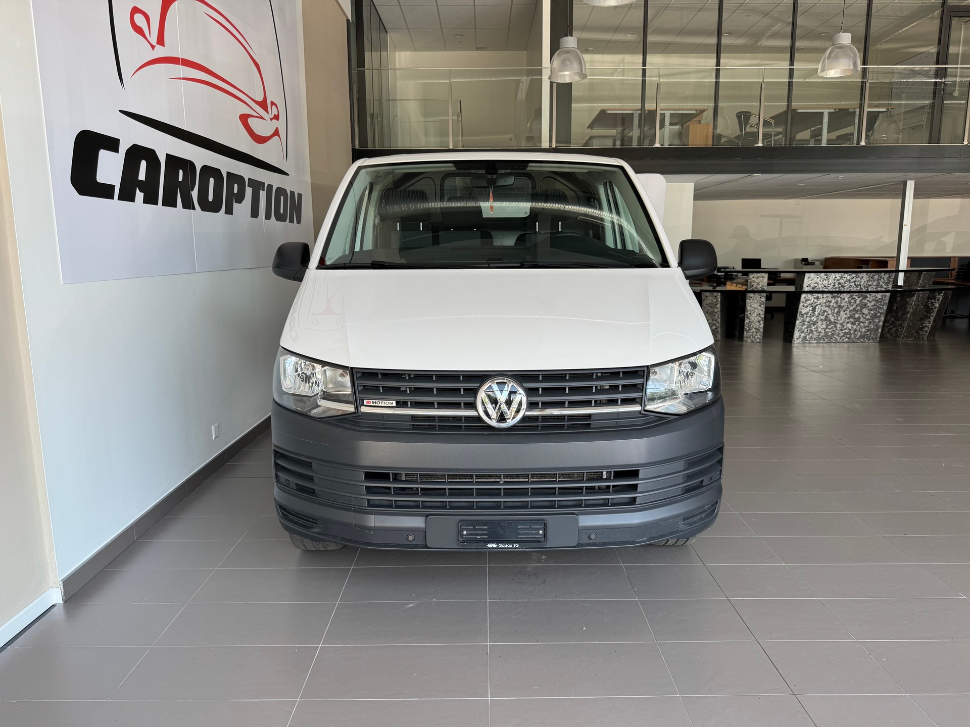 VW T6 2.0 TDI 4Motion DSG-showroom-element-3