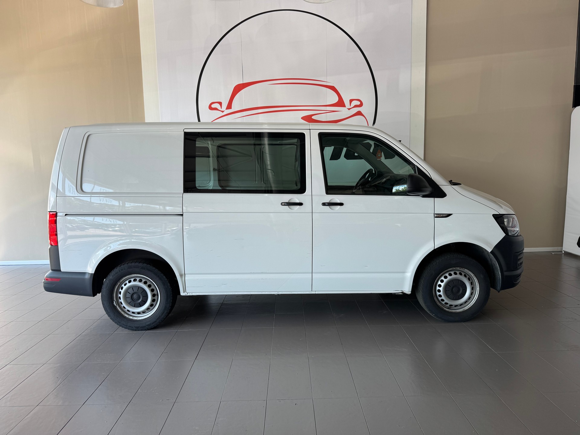 VW T6 2.0 TDI 4Motion DSG-image-8