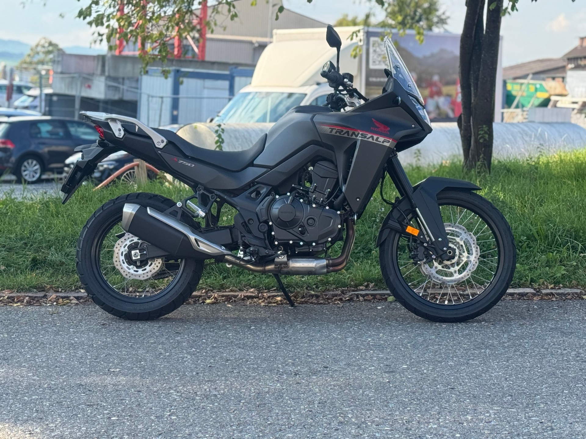 HONDA XL 750 Transalp-image-1