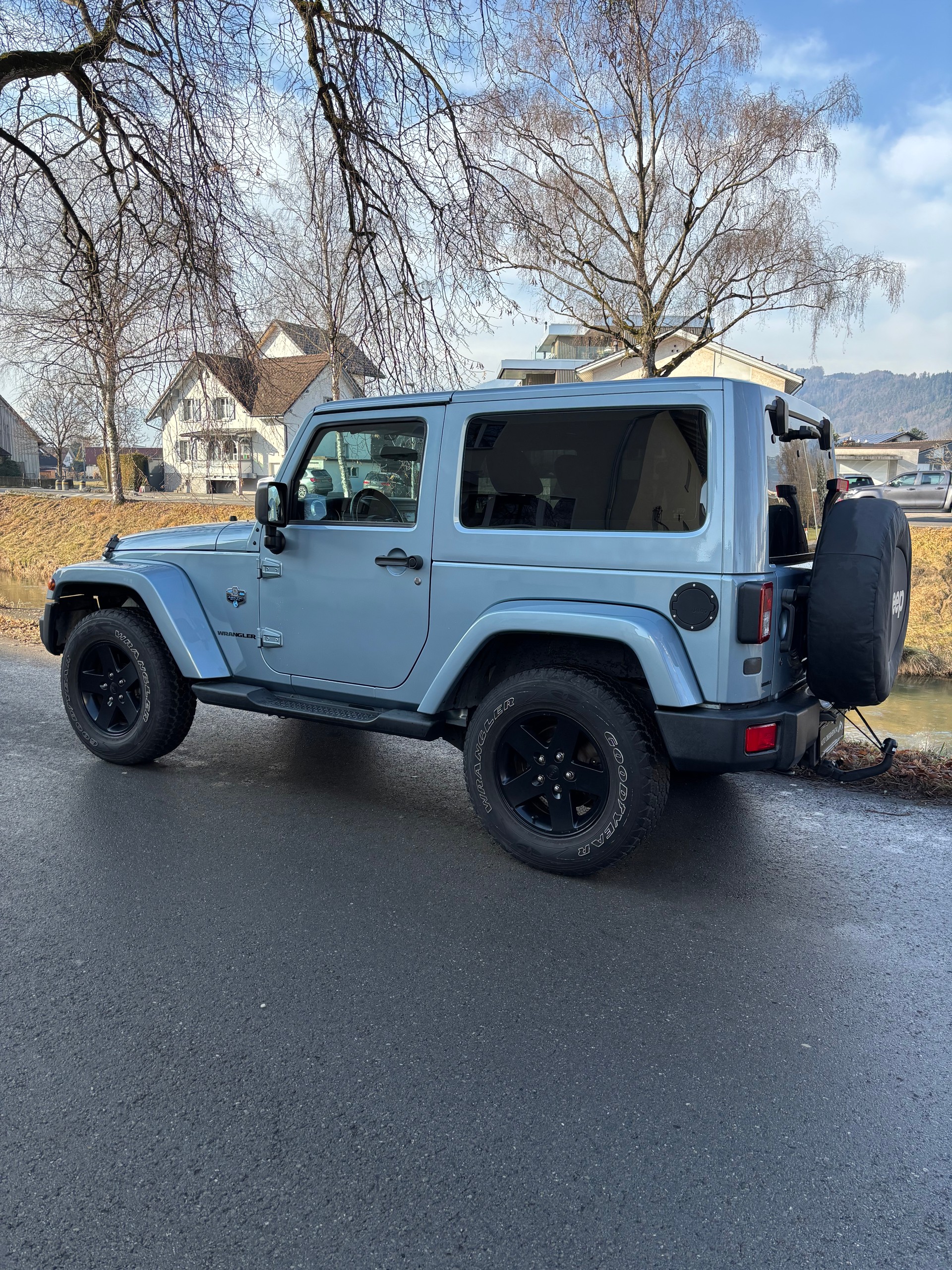 JEEP Wrangler 3.6 Unlimited Arctic Automatic-image-5