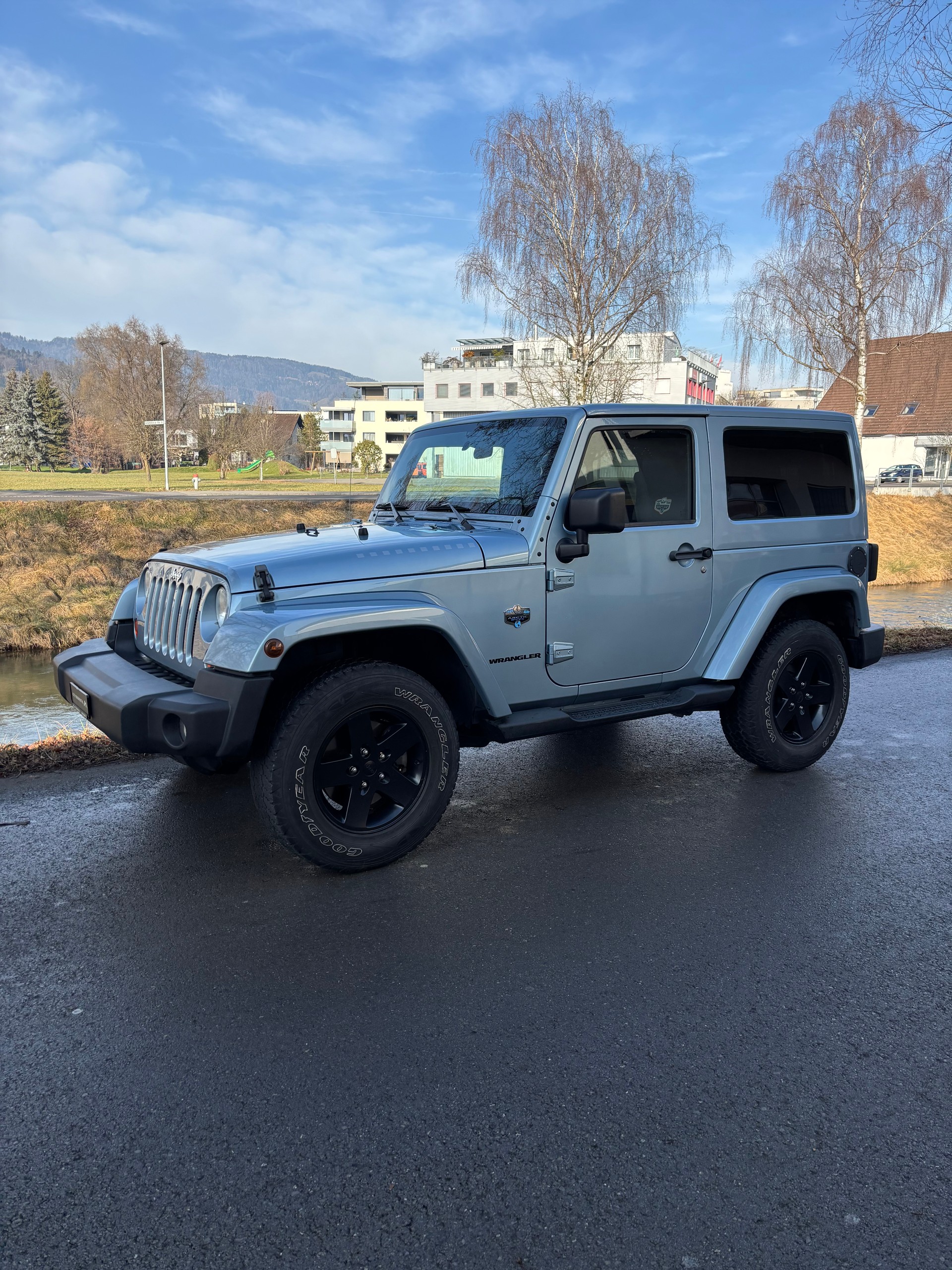 JEEP Wrangler 3.6 Unlimited Arctic Automatic-image-3