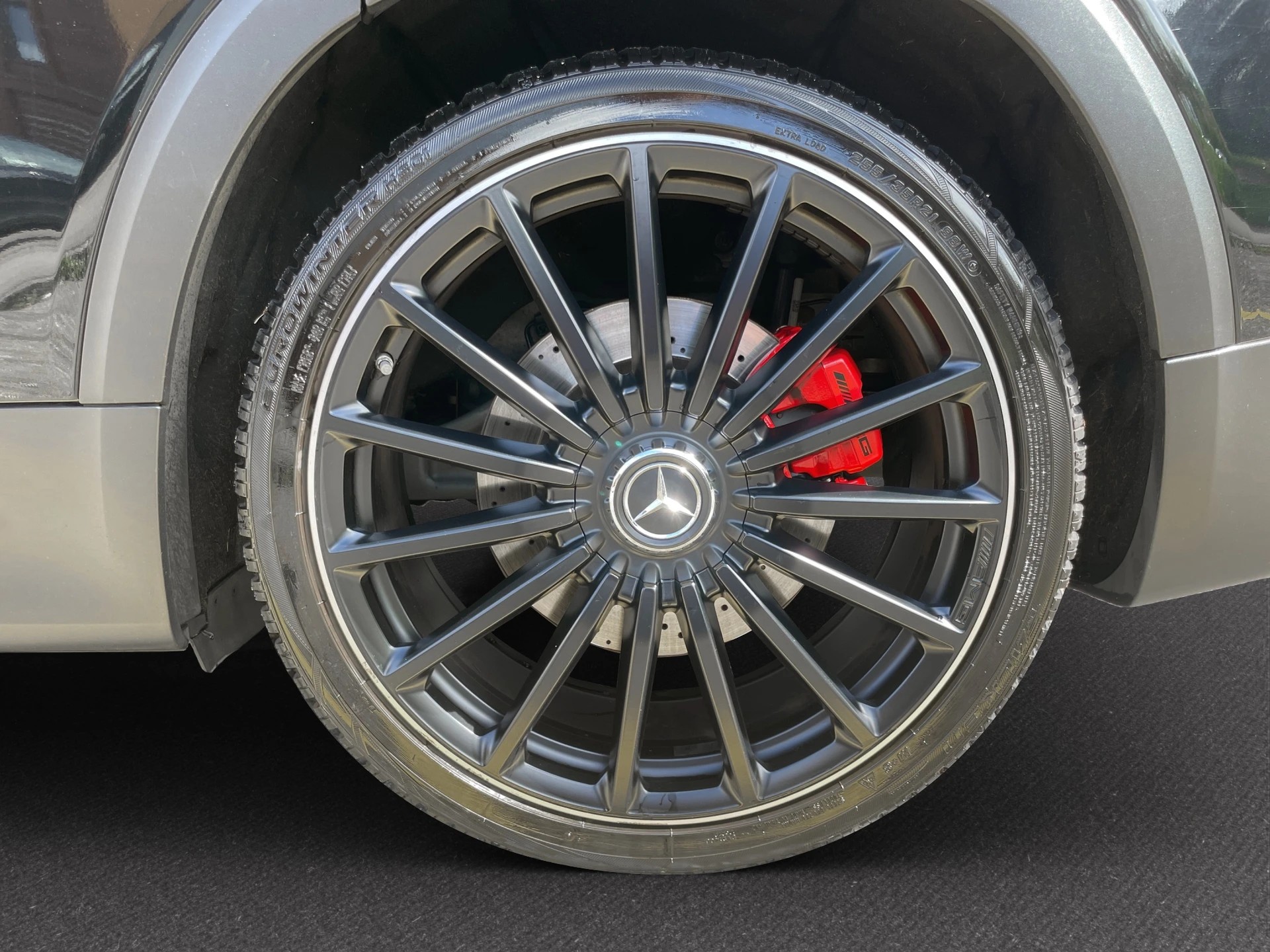 MERCEDES-BENZ GLB 35 AMG 4Matic 8G-Tronic-image-17
