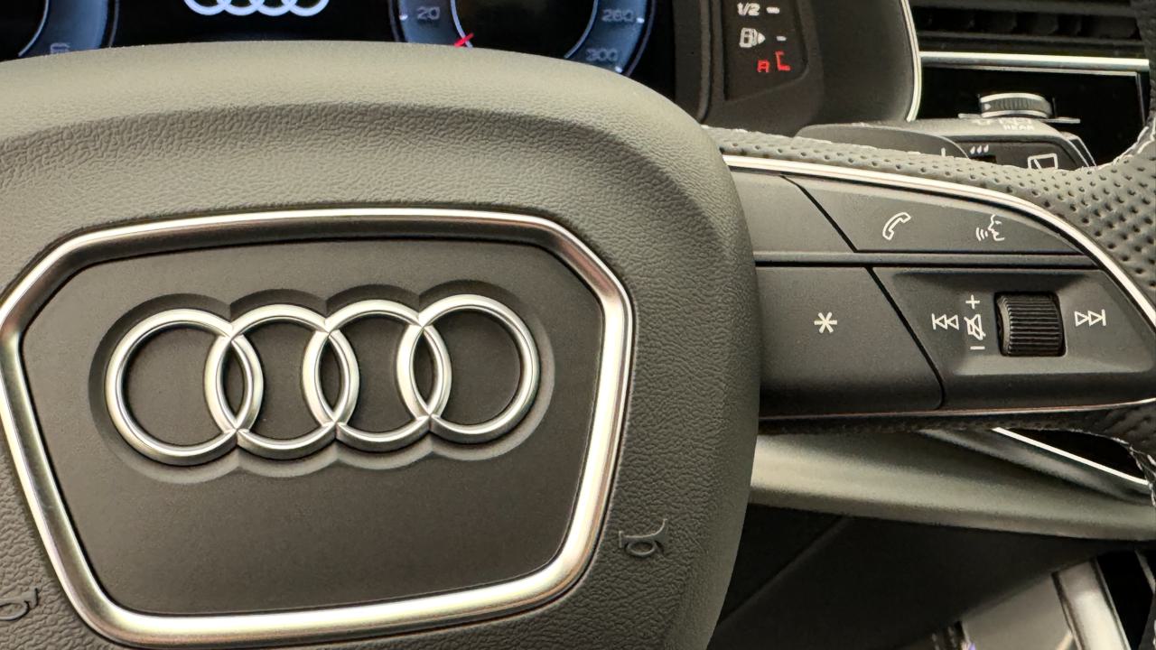 AUDI Q7 SUV TDI quattro 210 kW S Line tiptronic-image-9