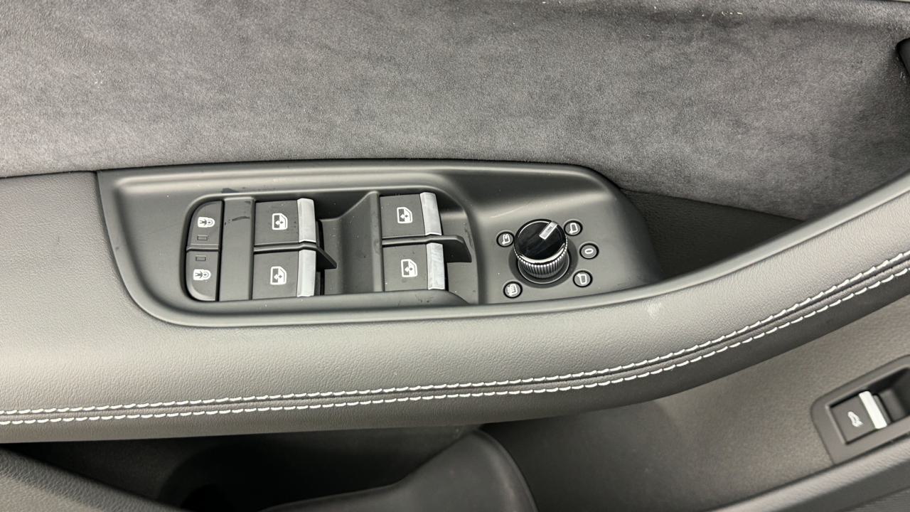 AUDI Q7 SUV TDI quattro 210 kW S Line tiptronic-image-8