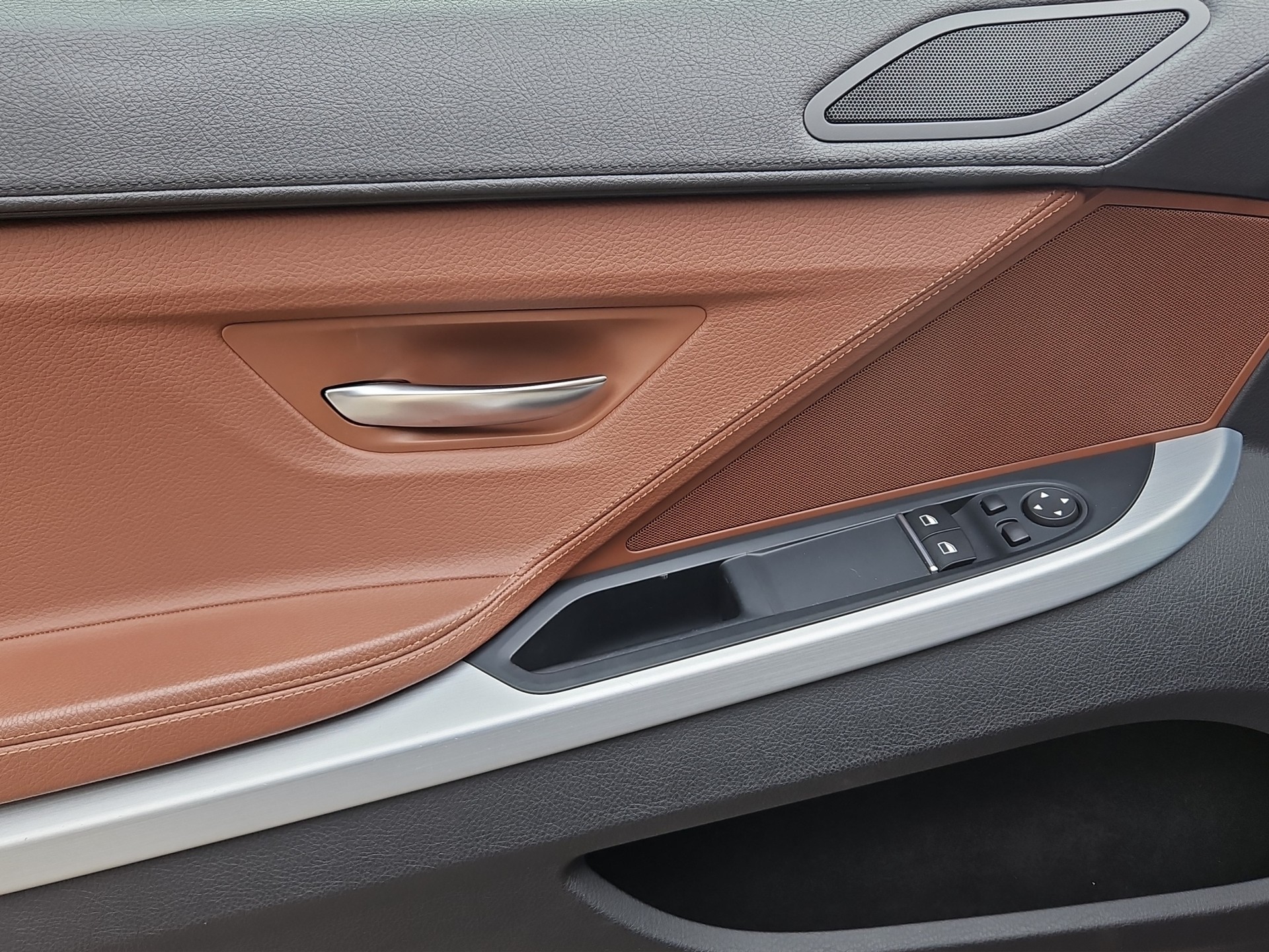 BMW 640d xDrive Coupé-image-16