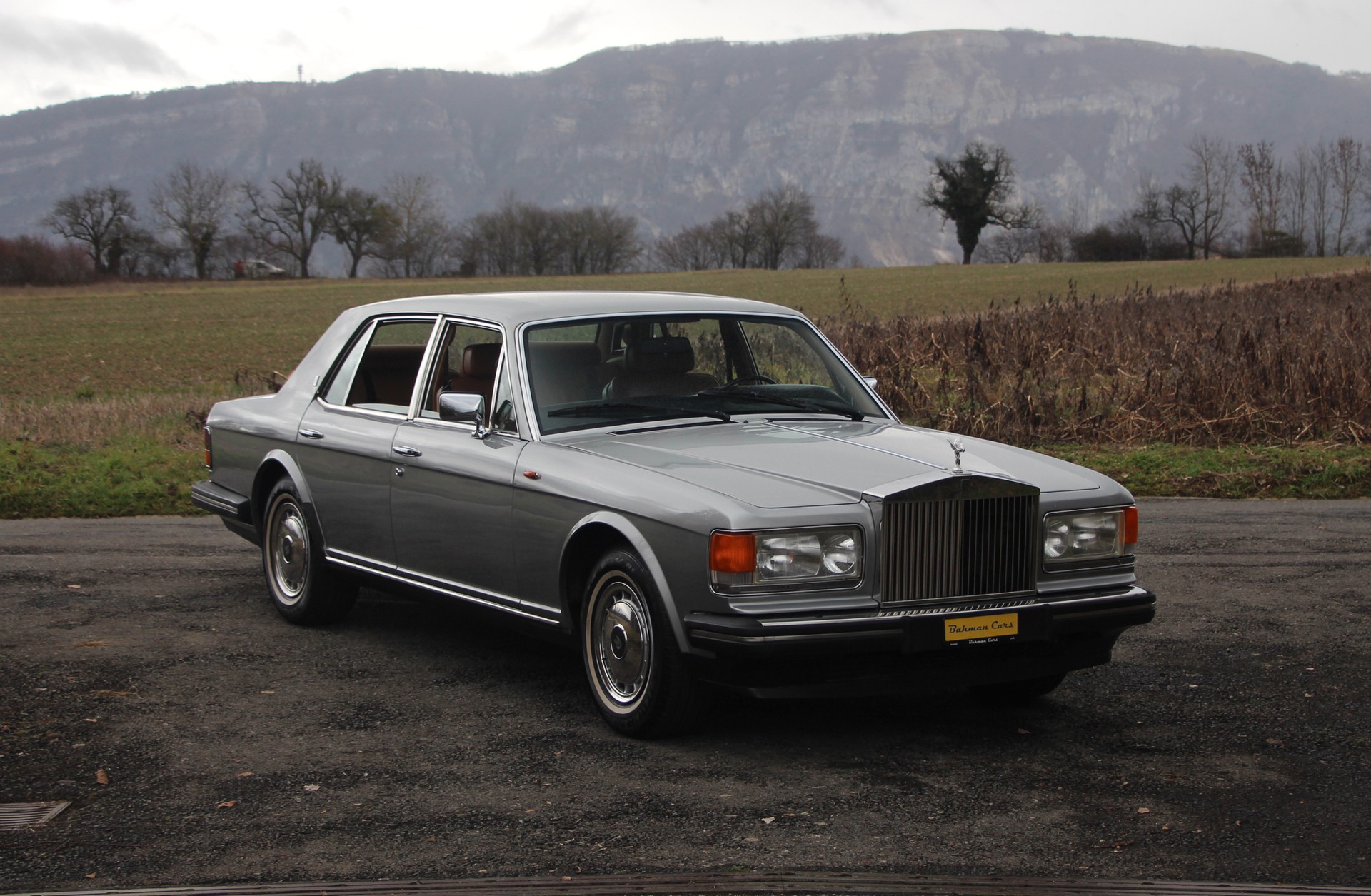 ROLLS-ROYCE Silver Spirit