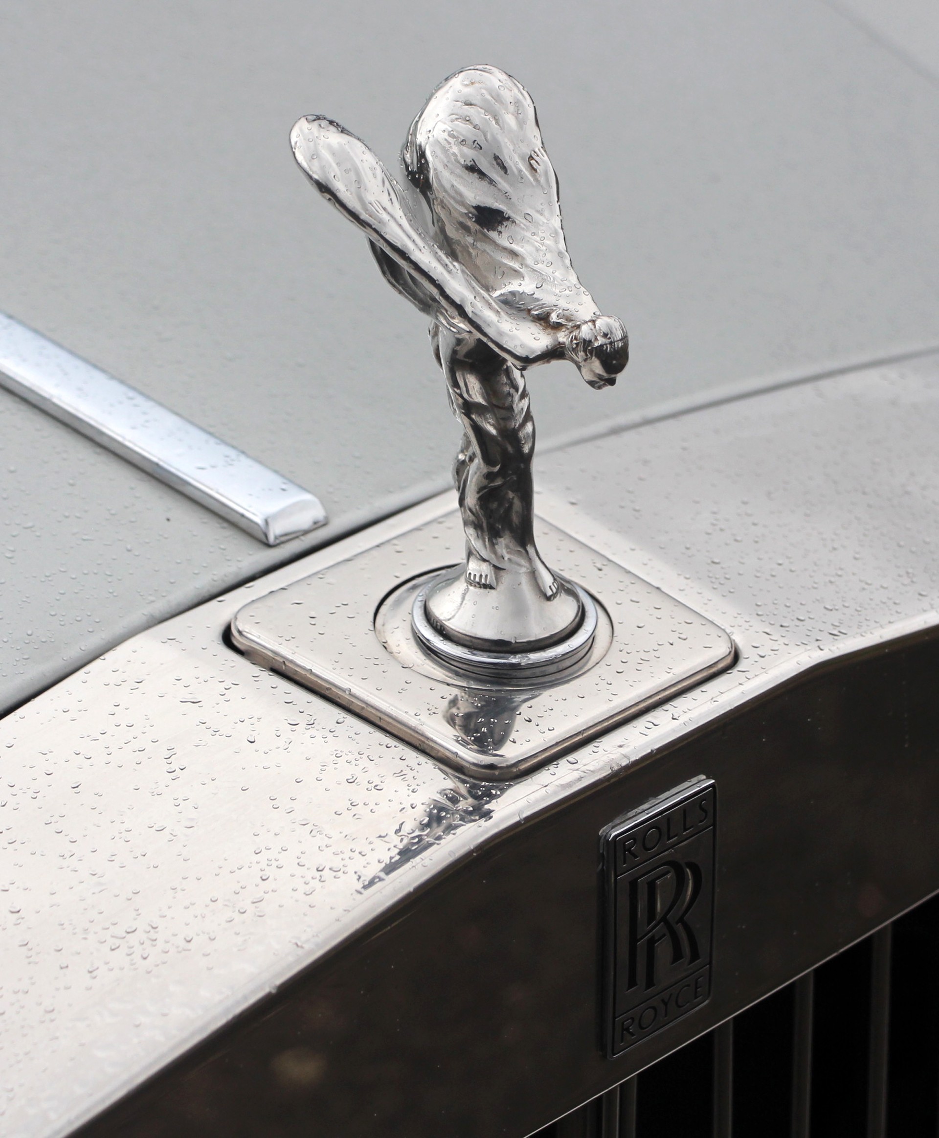 ROLLS-ROYCE Silver Spirit-image-23