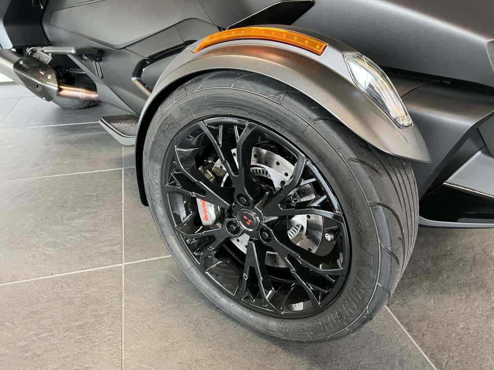 CAN-AM Spyder RT-LTD Dark Edition SE6-image-15