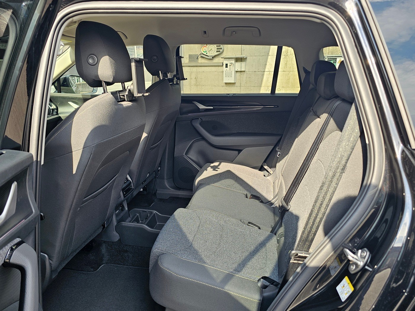 SKODA Kodiaq 1.5 TSI PHEV Dynamic-image-9