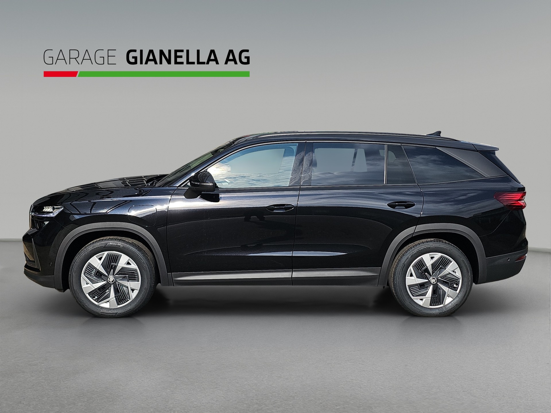 SKODA Kodiaq 1.5 TSI PHEV Dynamic-showroom-element-1