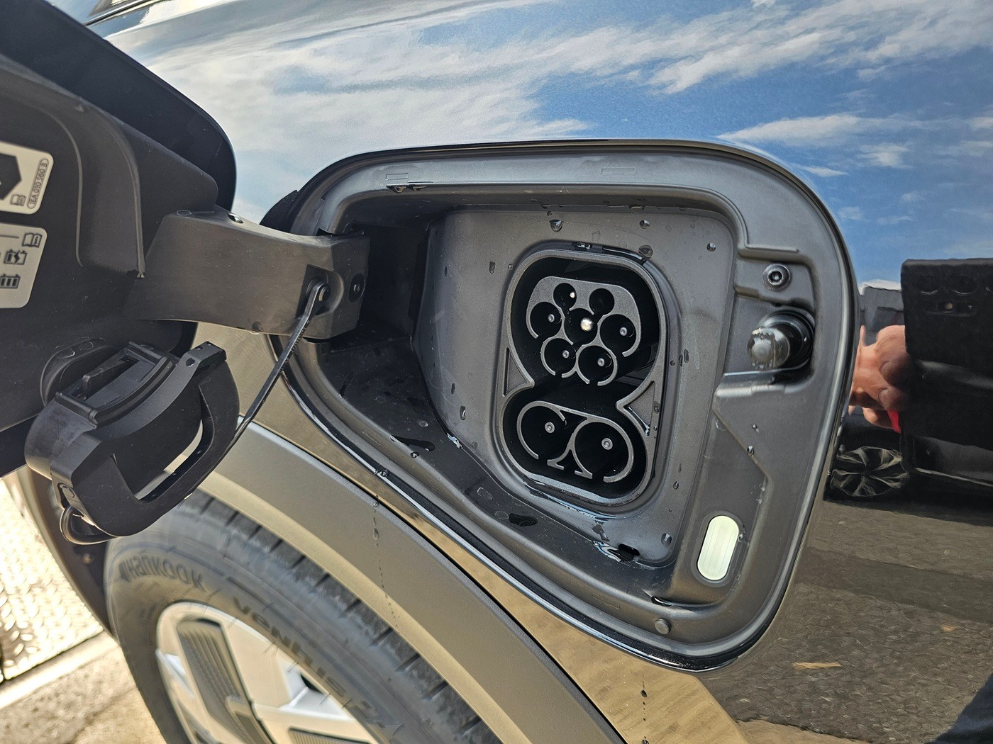 SKODA Kodiaq 1.5 TSI PHEV Dynamic-image-4