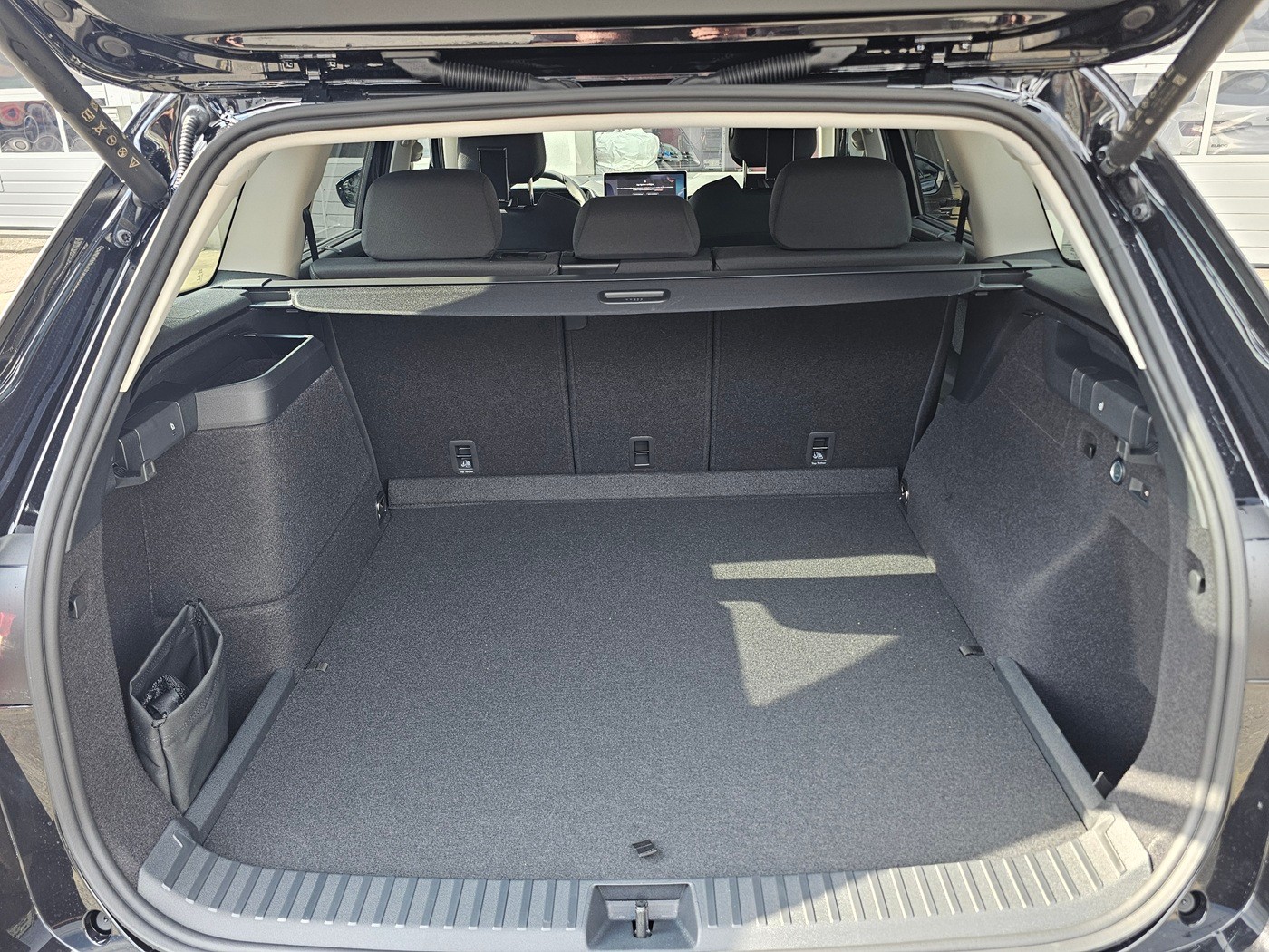 SKODA Kodiaq 1.5 TSI PHEV Dynamic-image-7