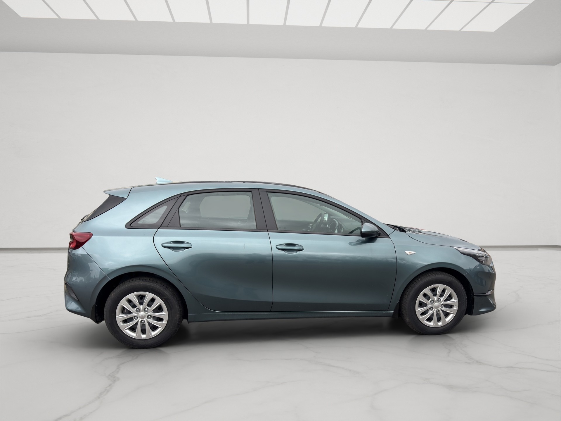 KIA Ceed 1.5 T-GDi MHEV Power DCT-image-7