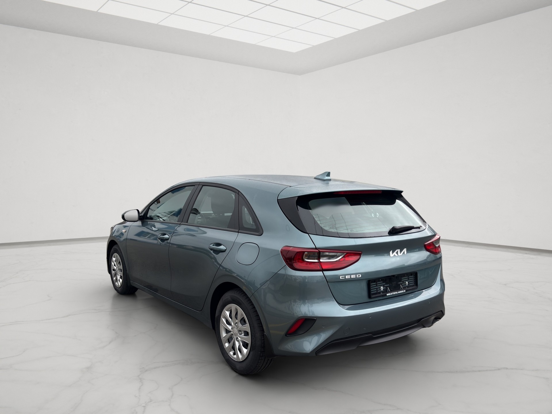 KIA Ceed 1.5 T-GDi MHEV Power DCT-image-5