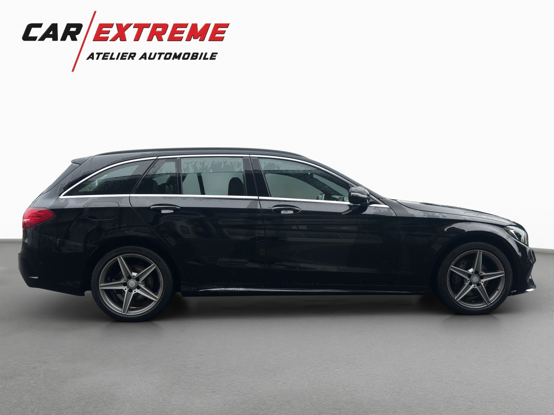 MERCEDES-BENZ C 200 AMG Line 4Matic 7G-Tronic-image-5