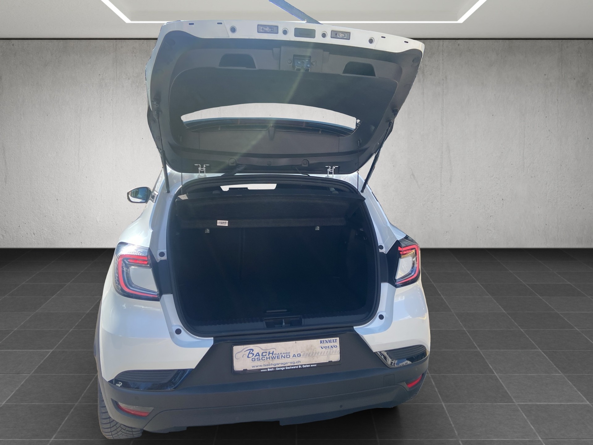 RENAULT Captur 1.3 TCe Techno-image-12