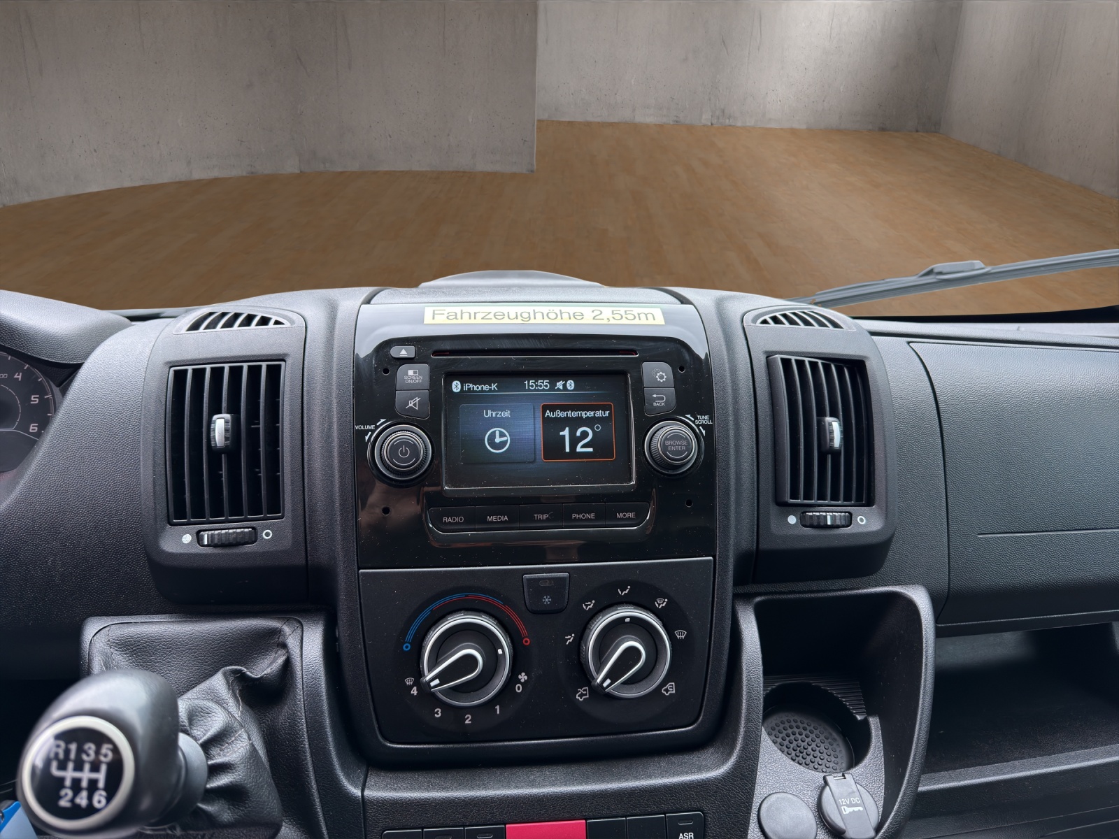 PEUGEOT Boxer 2.0 HDI 335 Active L2H2-image-11