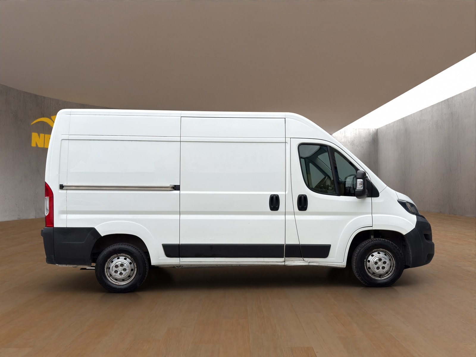 PEUGEOT Boxer 2.0 HDI 335 Active L2H2-image-5