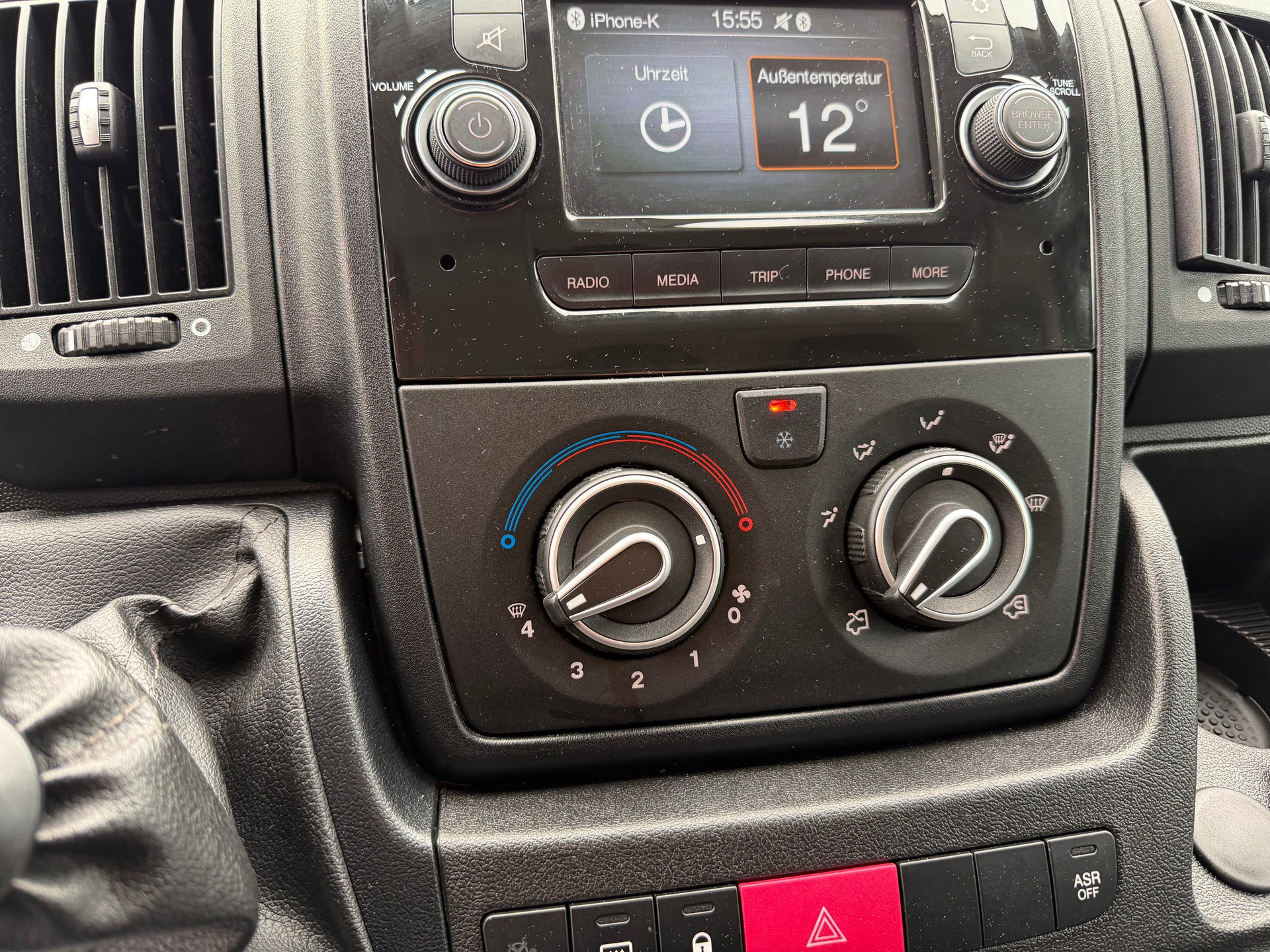 PEUGEOT Boxer 2.0 HDI 335 Active L2H2-image-10