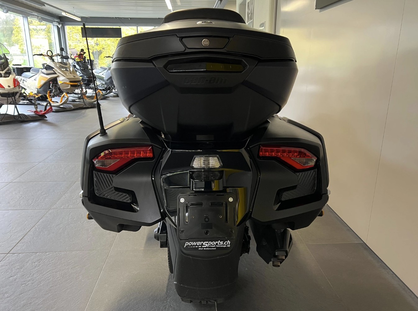 CAN-AM Spyder RT Sea to Sky-image-7