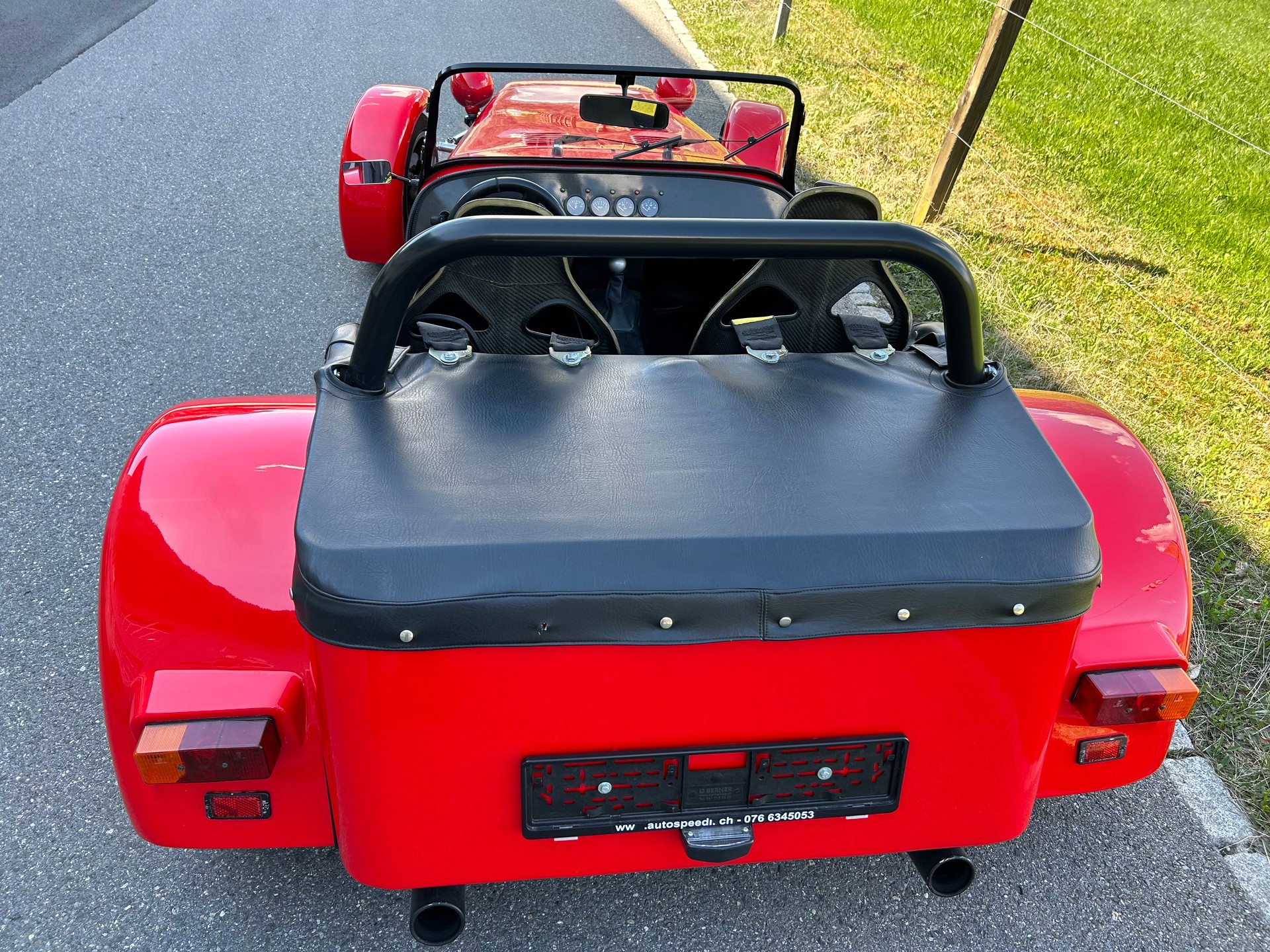 CATERHAM Martin-image-8
