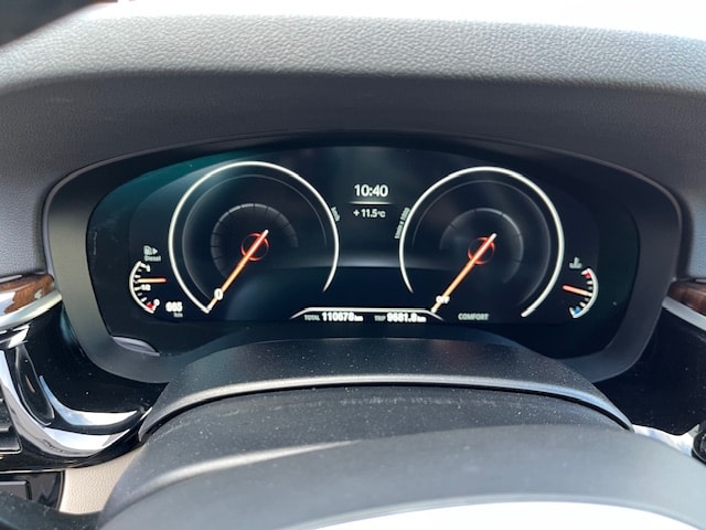 BMW 530d xDrive Touring Sport Line Steptronic-image-13