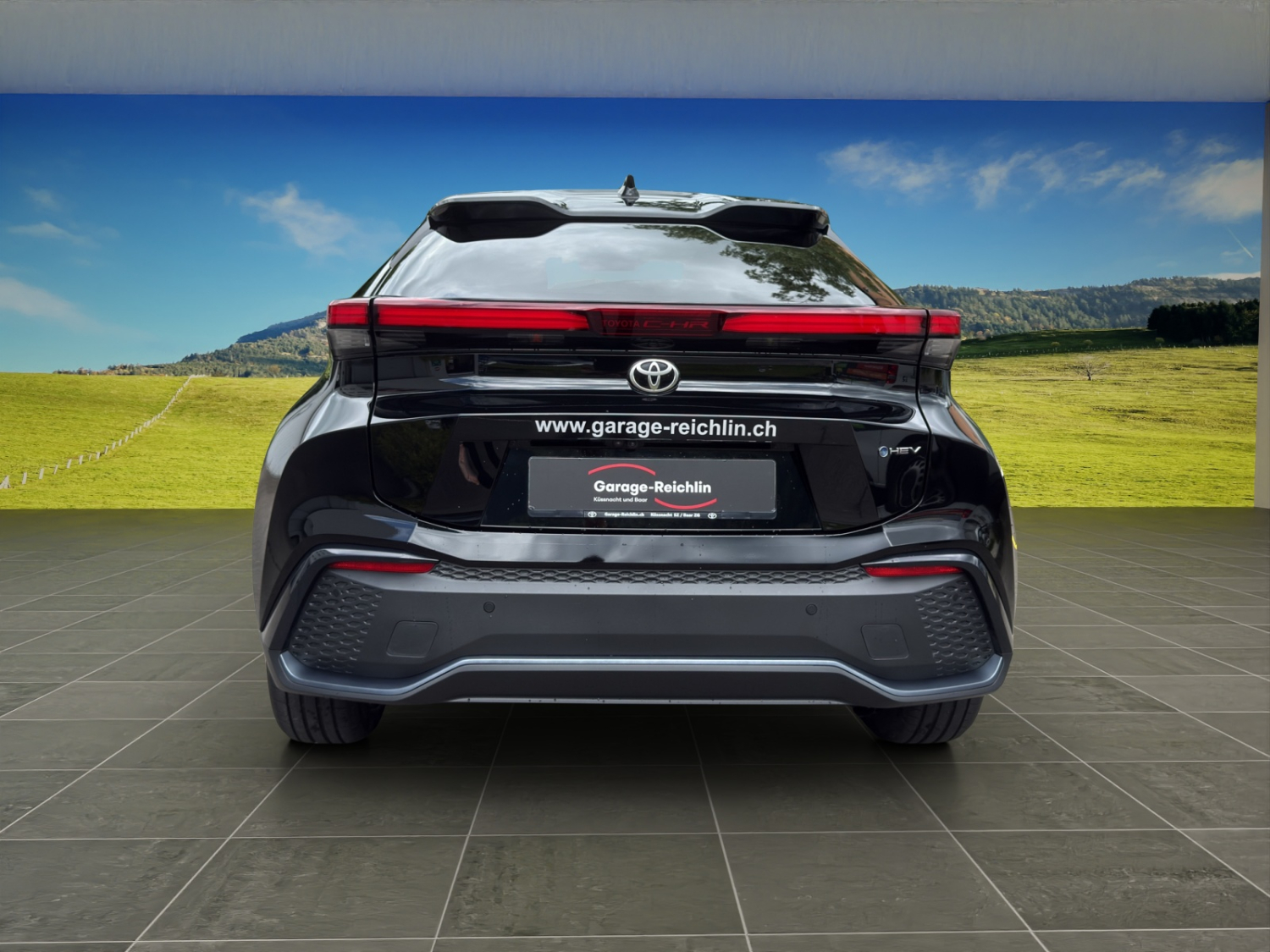 TOYOTA C-HR 2.0 HEV Style Premiere 4x4-showroom-element-3